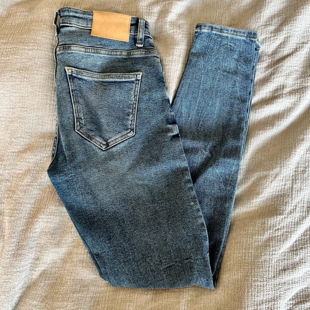 Zara Blue Jeans